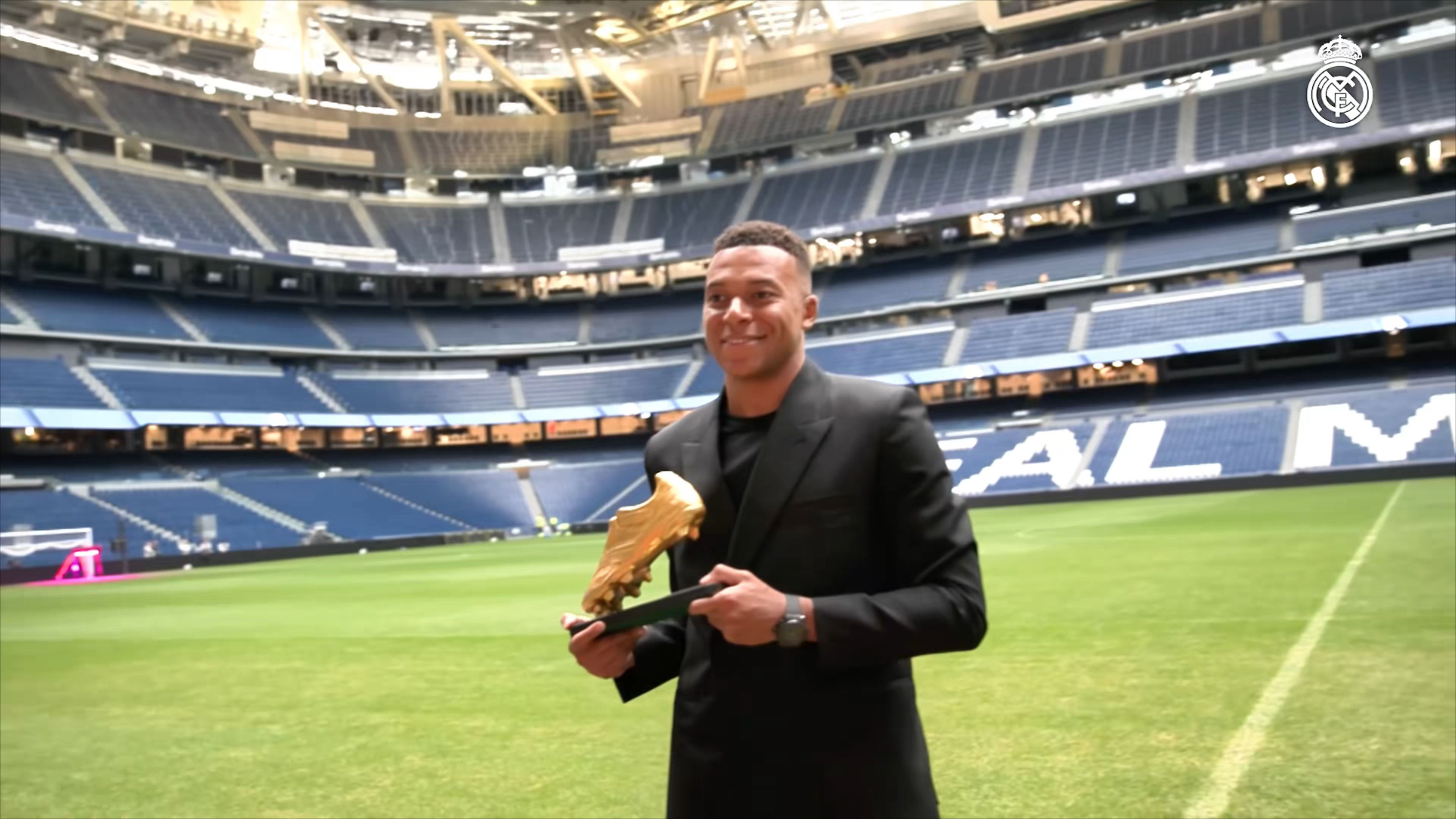 姆巴佩新星突破纪录表现惊艳,阿森纳未来可期!的简单介绍 姆巴佩新星突破纪录表现惊艳,阿森纳未来可期!的简单介绍