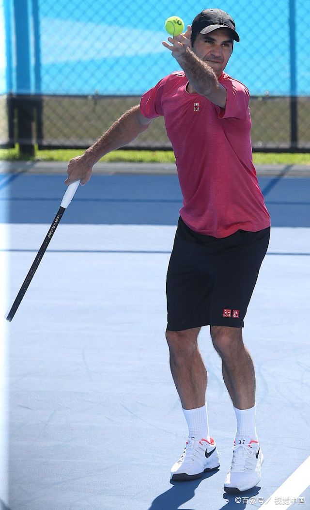 九游体育-费德勒迎来七赛季高光表现，巴黎圣日耳曼球迷沸腾！的简单介绍